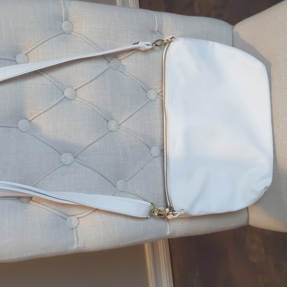 Steve Madden zip closure purse